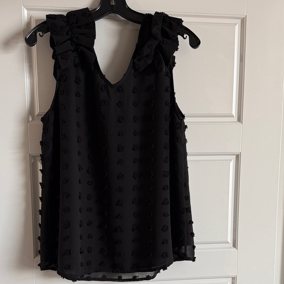 Chic Black Ruffle Textured Blouse - Picture 3 of 4